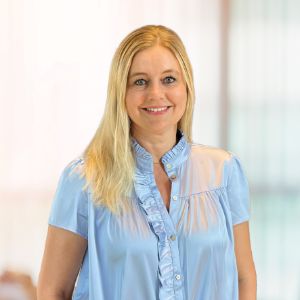 CHRISTINA EGEVANG
